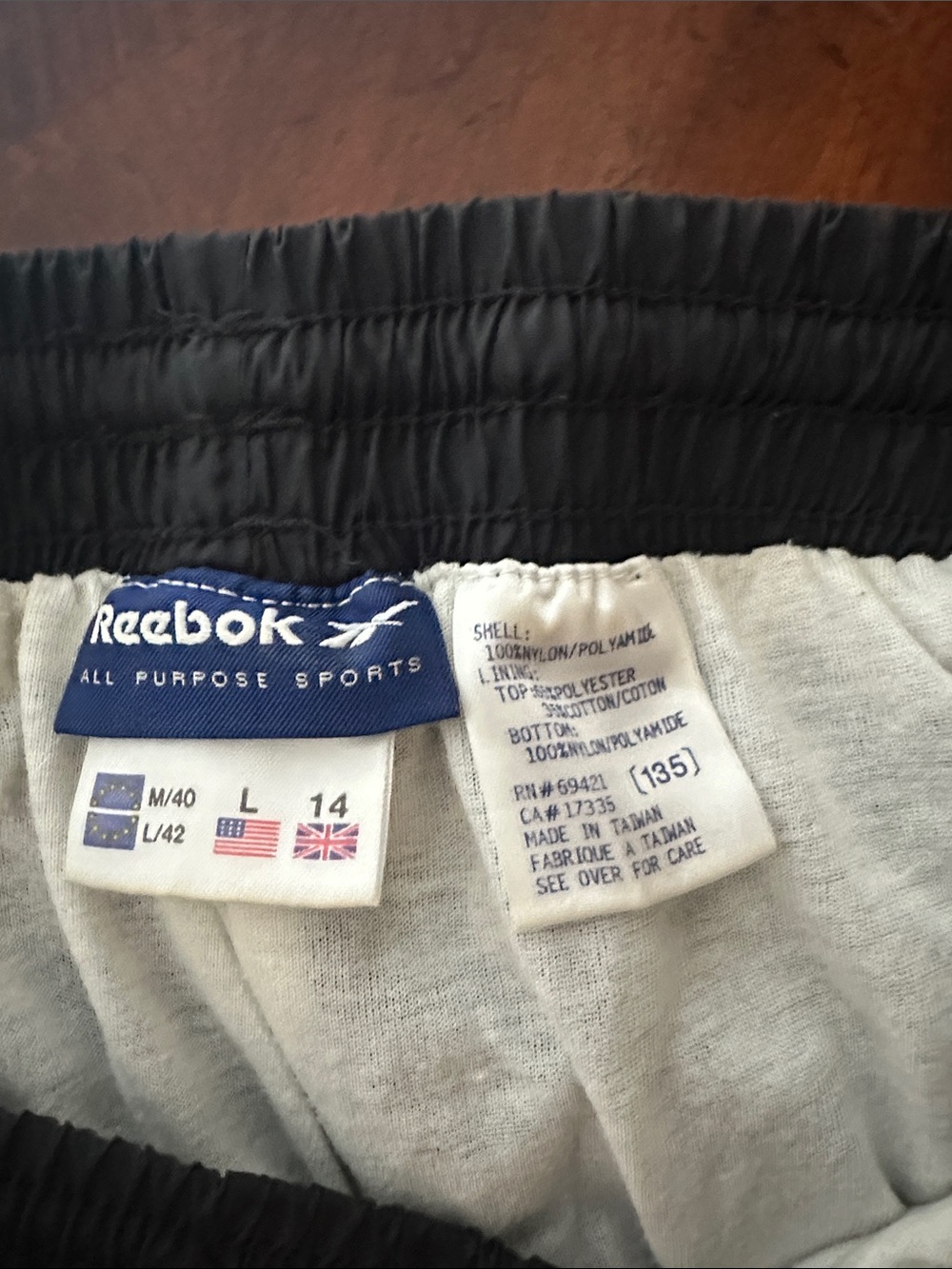 Reebok Black and Purple Two-Piece Windbreaker Tracksuit - Picture 10 of 11